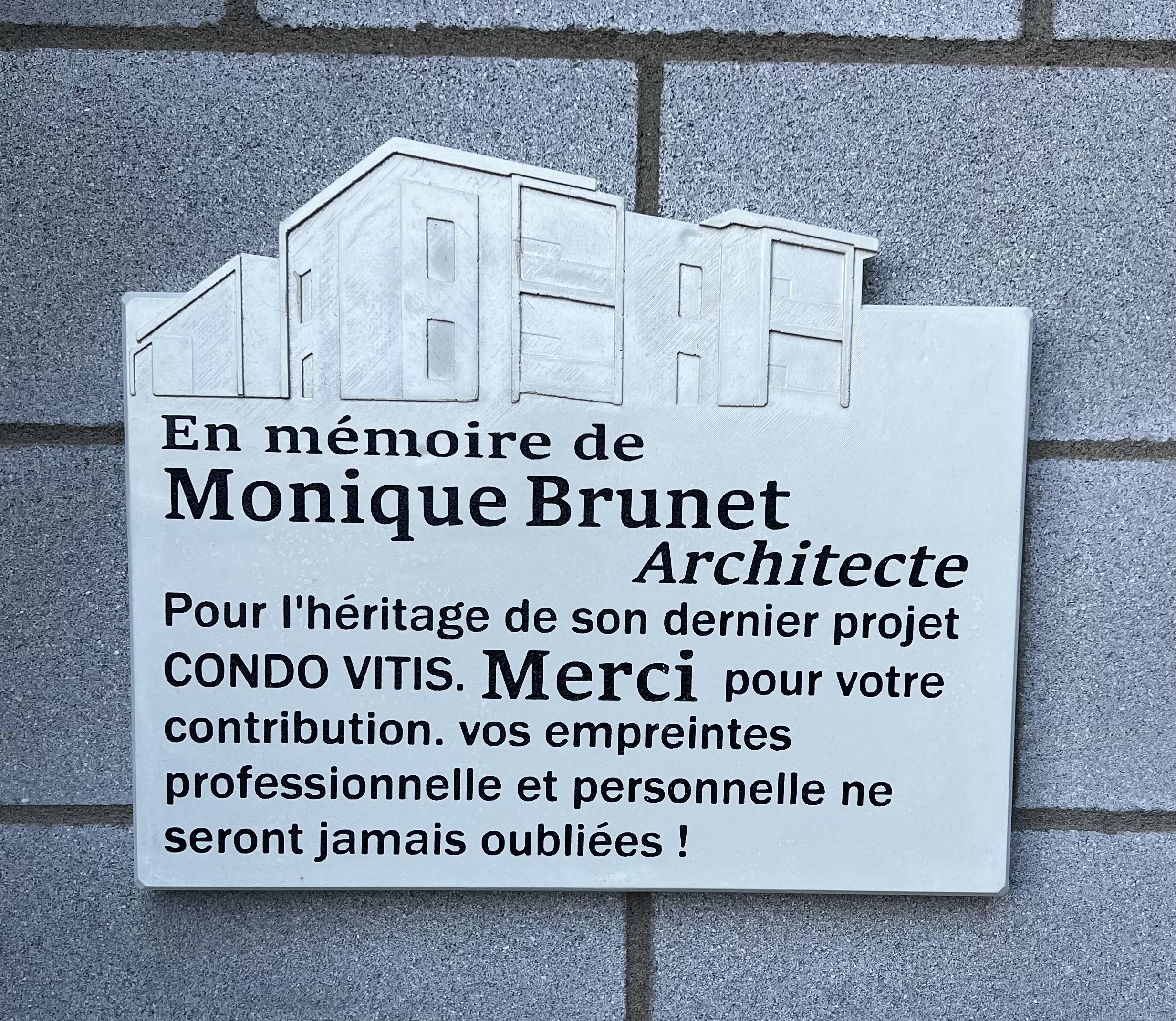 Custom Creation - Monique Brunet